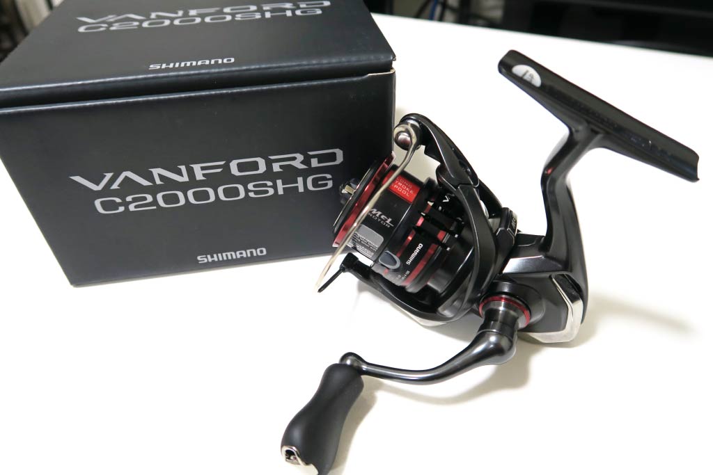 美品】SHIMANO シマノ ヴァンフォード C2000SHG - リール